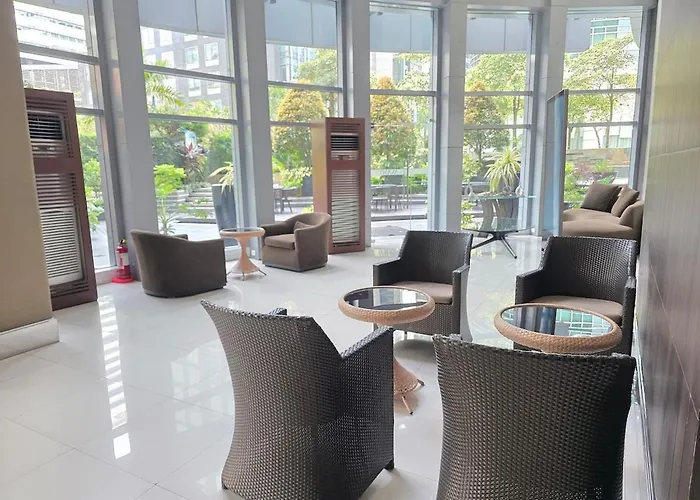 Bgc Cosy Flat Near Highstreet And Shangrila Apartment